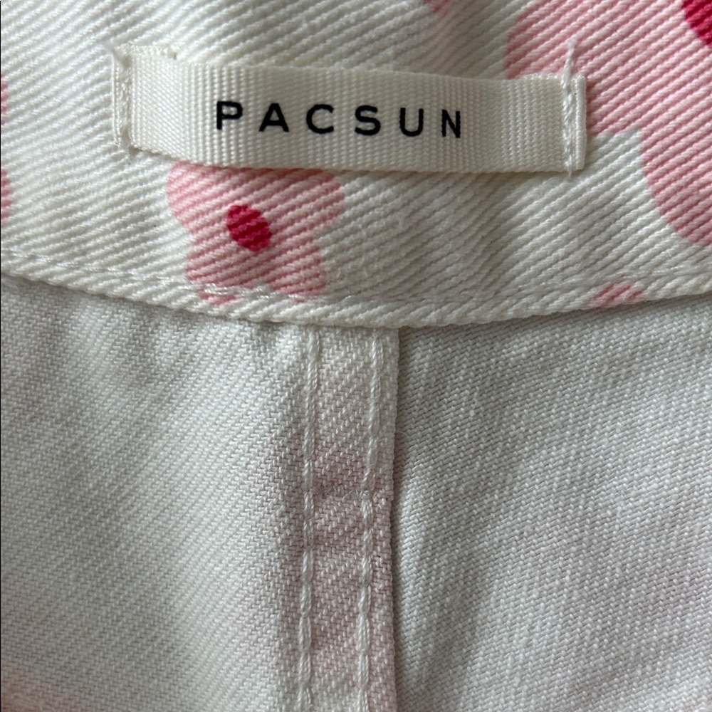 Pacsun White Floral Print Denim Shorts - Vintage High Rise Size 22 waist - Picture 6 of 7